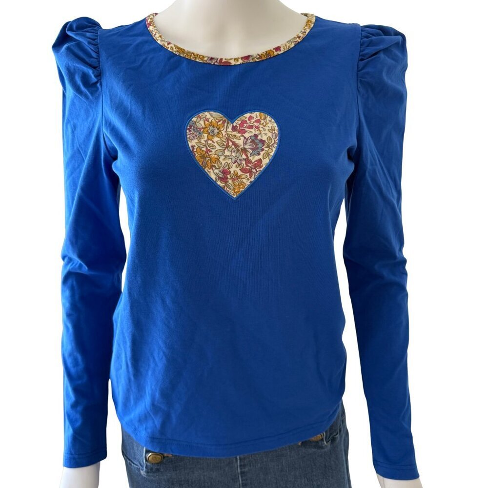 Kristinit Blue Top Signature Applique Heart NWT Size M